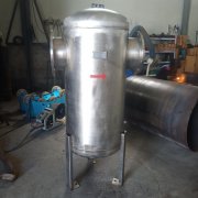 不銹鋼氣水分離器價(jià)格，不銹鋼304旋風(fēng)式汽水分離器廠家